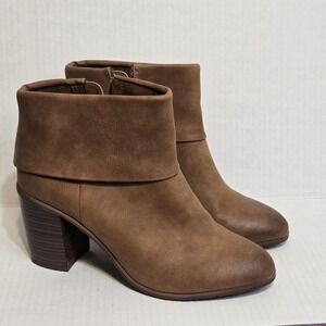 BC‎ by Seychelles Footwear Heeled Booties Size 7.5 Boots Fold Over Cuff 7.5